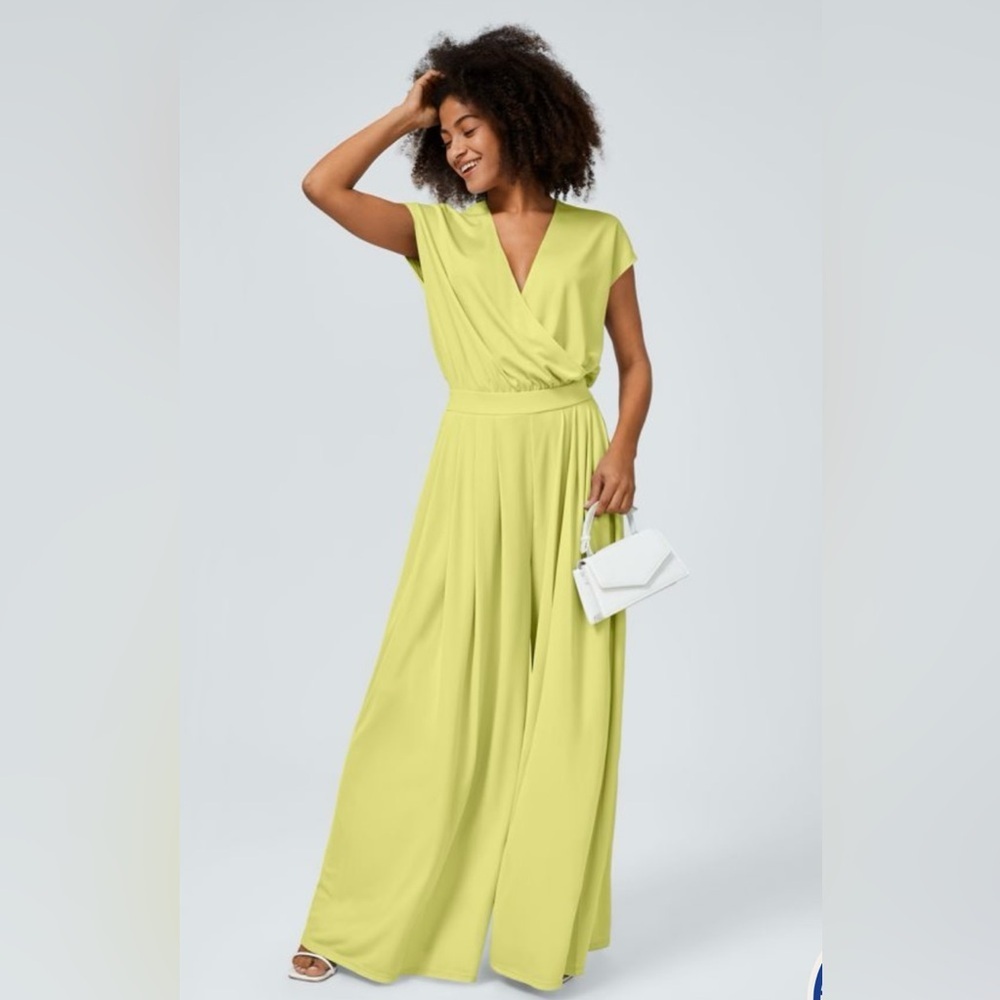 NWT Halara V Neck Short Sleeve Side Pocket Wide Leg Flowy Jumpsuit. Size Large - Picture 7 of 13